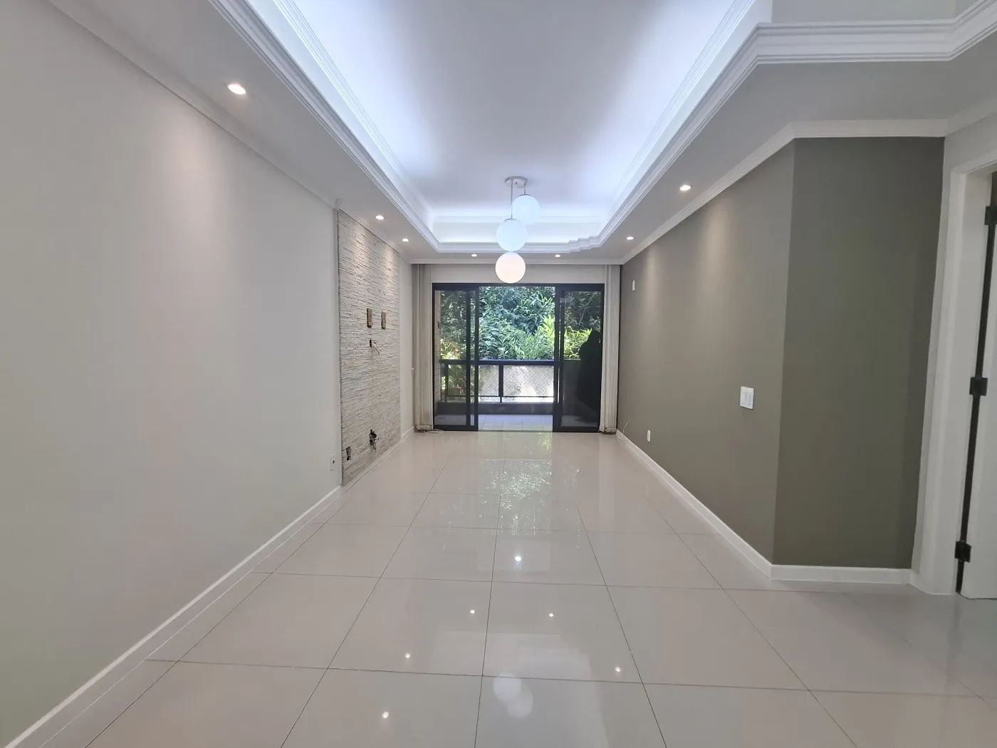 Foto do imóvel Apartamento para Venda em Teresópolis / RJ em Rua José Elías Zaquem