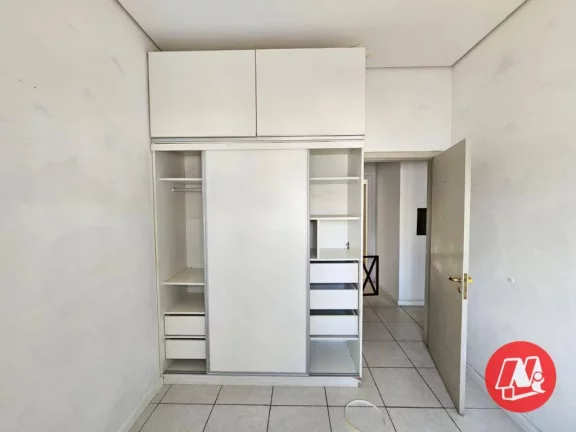 Imagem Sobrado com 3 dormitórios à venda, 100 m² por R$ 300.000,00 - Santa Tereza - Porto Alegre/RS