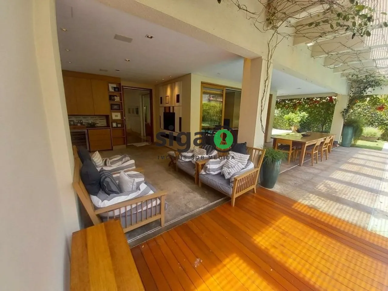 Imagem Casa em Condomínio a venda na Cidade Jardim com 4 quartos