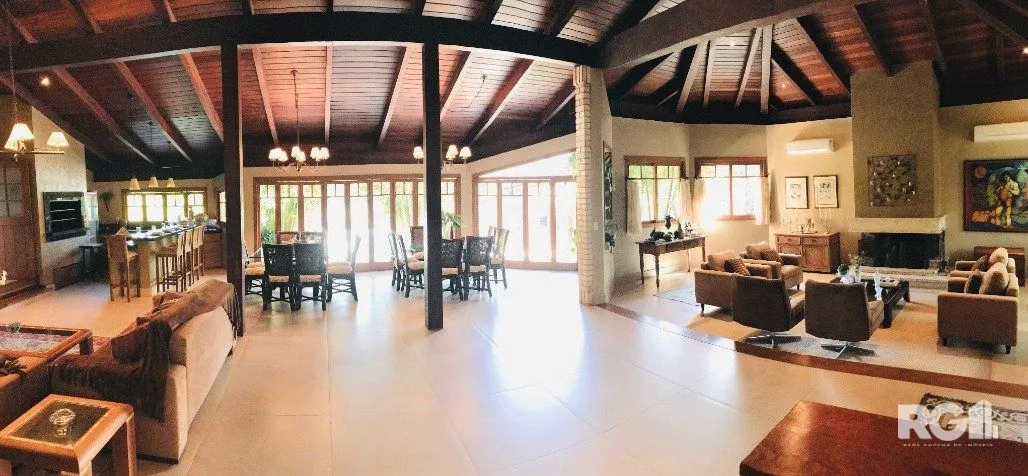 Imagem Casa de Condomínio em Cavalhada
