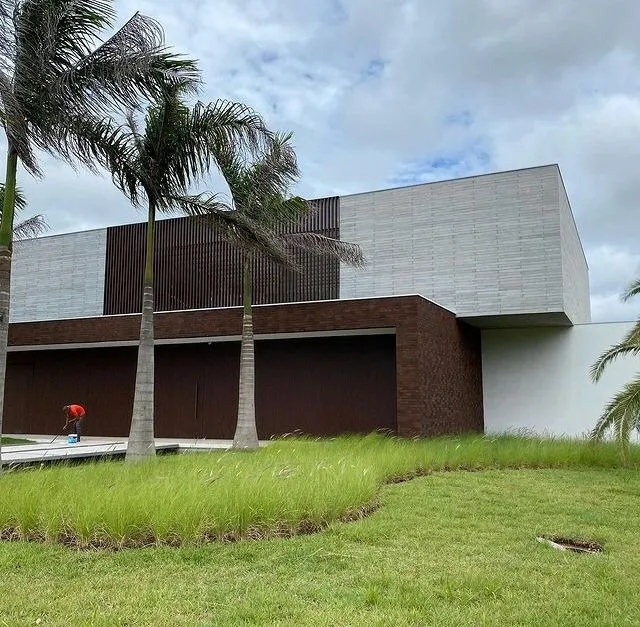 Imagem Casa 5 suítes Chácara Santa Maria - Votorantim-SP