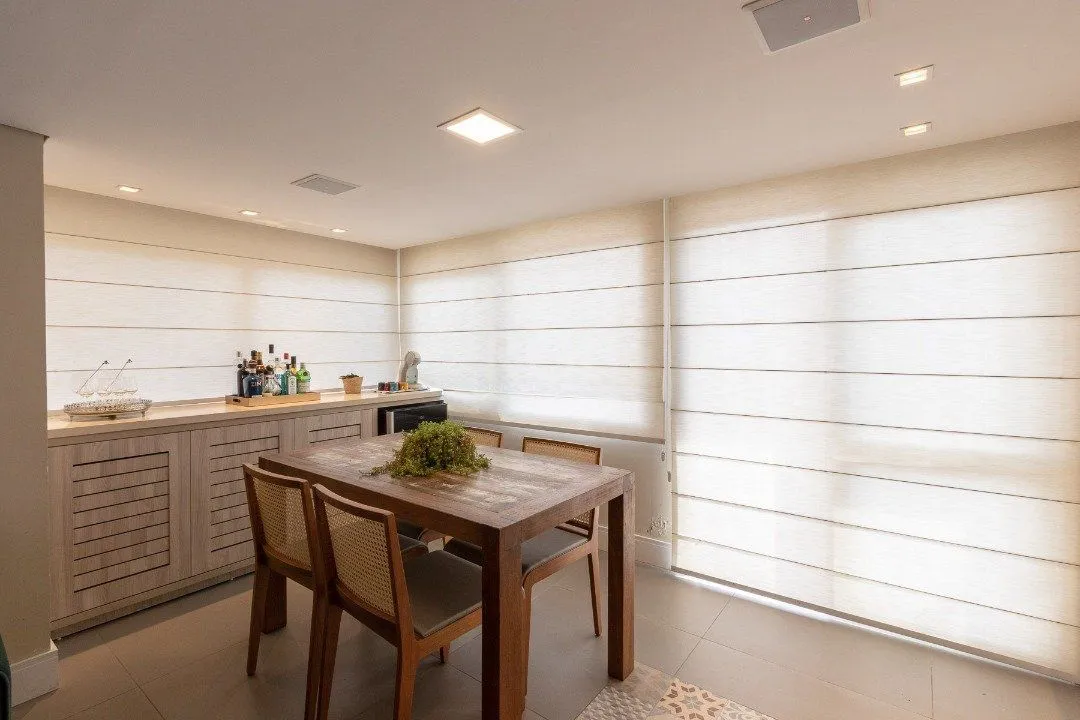 Imagem Casa Condominio para Venda - 210.69m², 3 dormitórios, sendo 2 suites, 4 vagas - Jardim Isabel