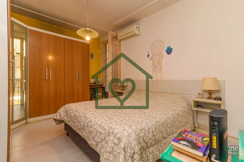 Imagem Localizado na Rua Demétrio Ribeiro, ao lado do Capitólio, este apartamento de 89m² reúne espaço...