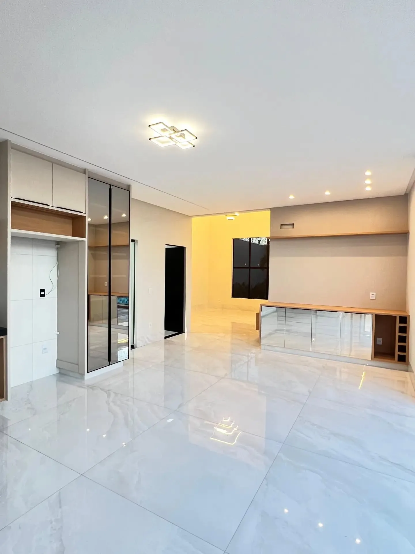 Imagem Casa Sozinha No Lote No Faicalville Com Lazer Completo