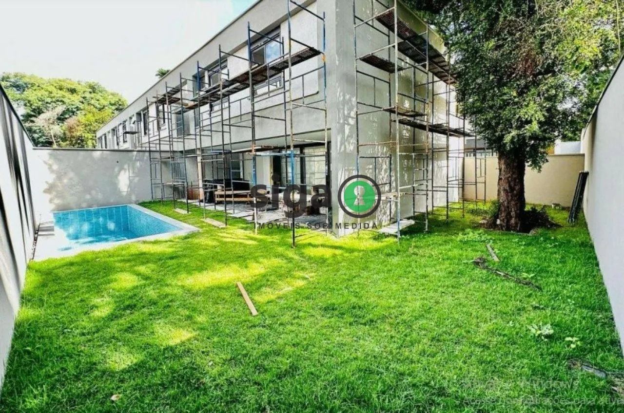 Imagem Casa a venda no Alto da Boa Vista com 4 quartos