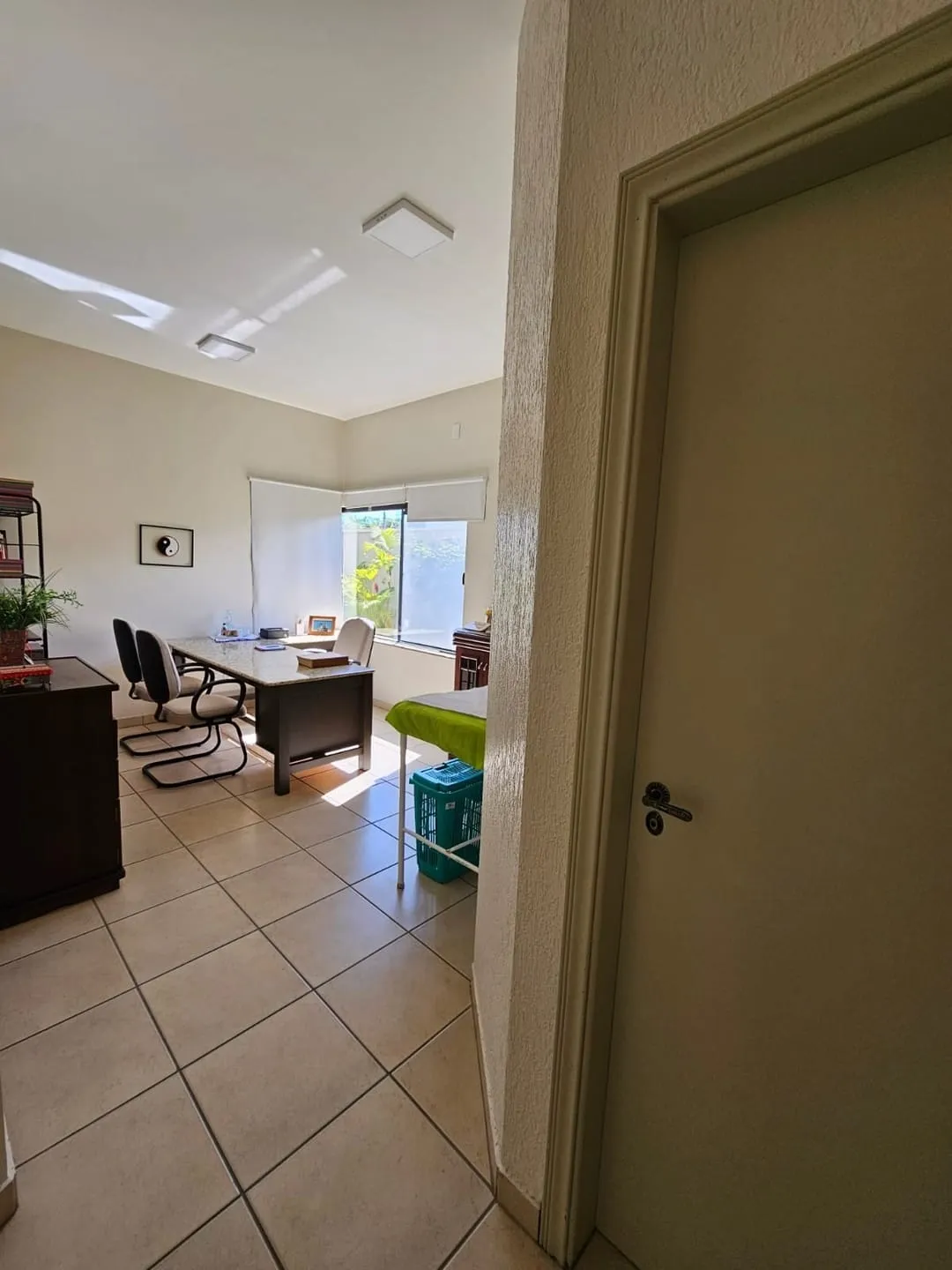 Imagem Comercial à venda e locação 5 Quartos, 2 Suites, 4 Vagas, 393.74M², Chácara Selles, Guaratinguetá - SP