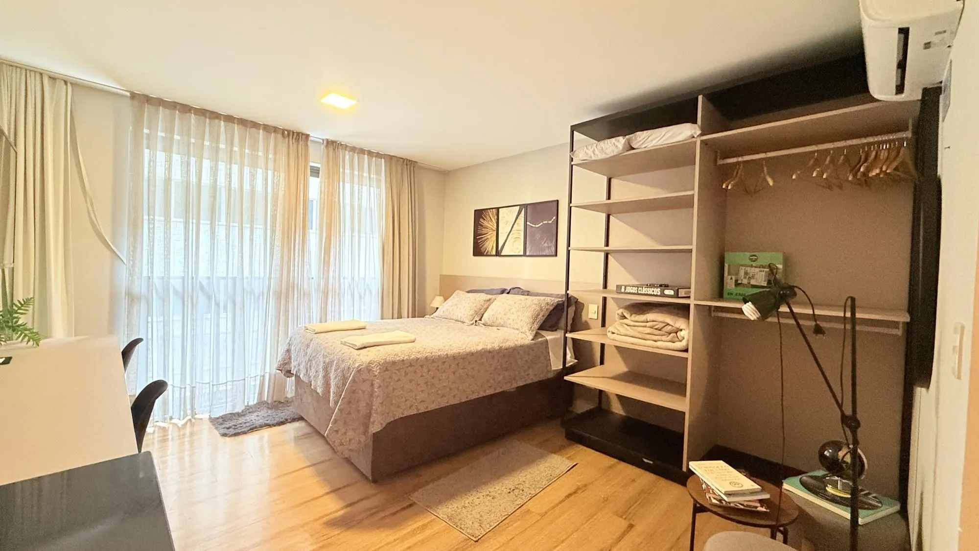 Imagem Excelente Apartamento à venda - R$588.800,00 - Bairro Auxiliadora / Porto Alegre -