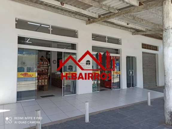 Imagem Casa 02 Dormitórios com Ponto Comercial à Venda em São Sebastião - SP