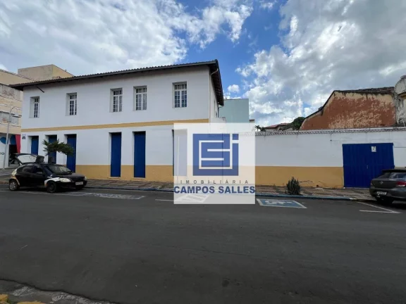 Imagem Casa à venda, 450 m² por R$ 2.250.000 - Centro - Socorro/SP
