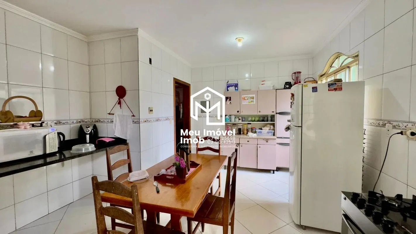 Imagem Casa 4 Quartos 2 Suítes 8 Vagas 800m² Vicente Pires/DF