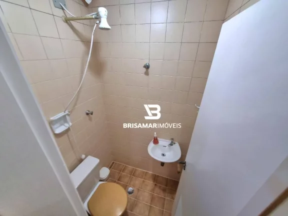 Imagem PITANGUEIRAS- UMA QUADRA DA PRAIA , 02 VAGAS DE GARAGEM NO PRÉDIO , CONDOMÍNIO BAIXO.