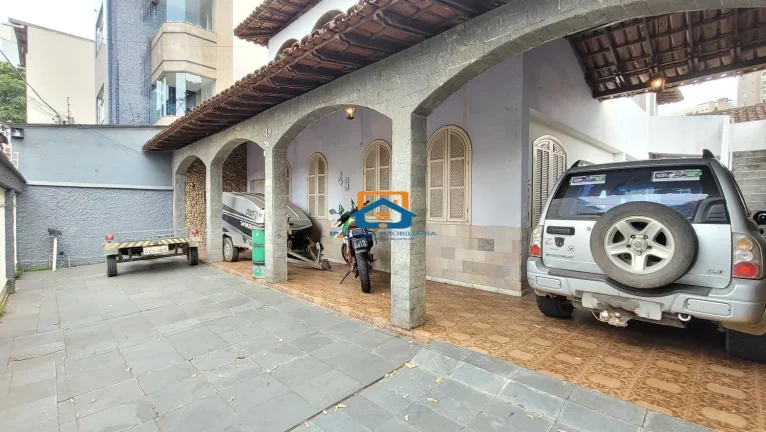 Imagem Casa a venda próximo ao hospital no bairro imbaúbas.