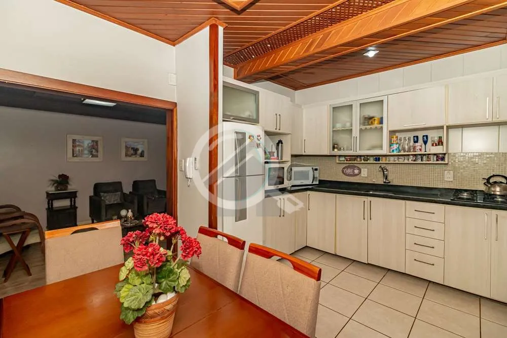 Imagem O sonho de muitos porto-alegrenses pode ser resumido em poucas palavras: APARTAMENTO tipo GARDEN no ...