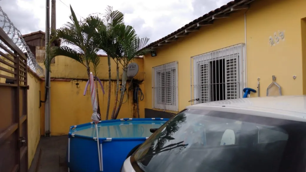Imagem Casa à venda 2 Quartos, 2 Suites, 3 Vagas, 289M², Parque das Árvores, Guaratinguetá - SP