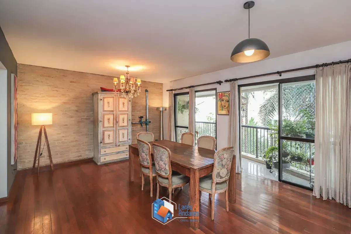 Foto do imóvel Apartamento para venda em Pompeia com 3 quartos, sendo 3 suítes, 146m² em Rua Raul Pompéia