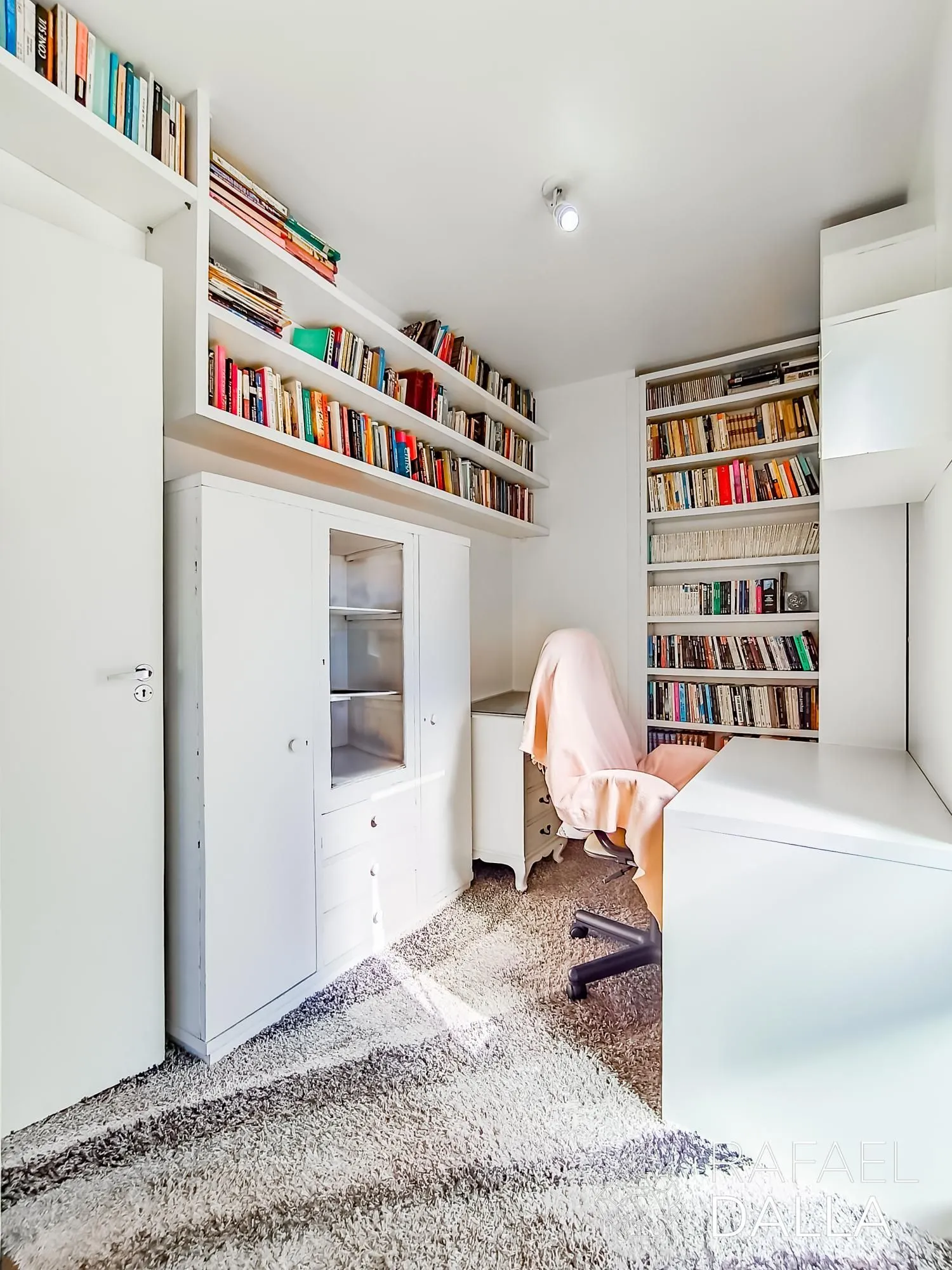 Imagem Apartamento de 3 dormitórios com suíte, vaga e portaria 24h na Protásio Alves