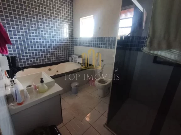 Imagem Excelente Casa Térrea Av Principal do Bairro Venda e Locação Jardim Maria Amélia
