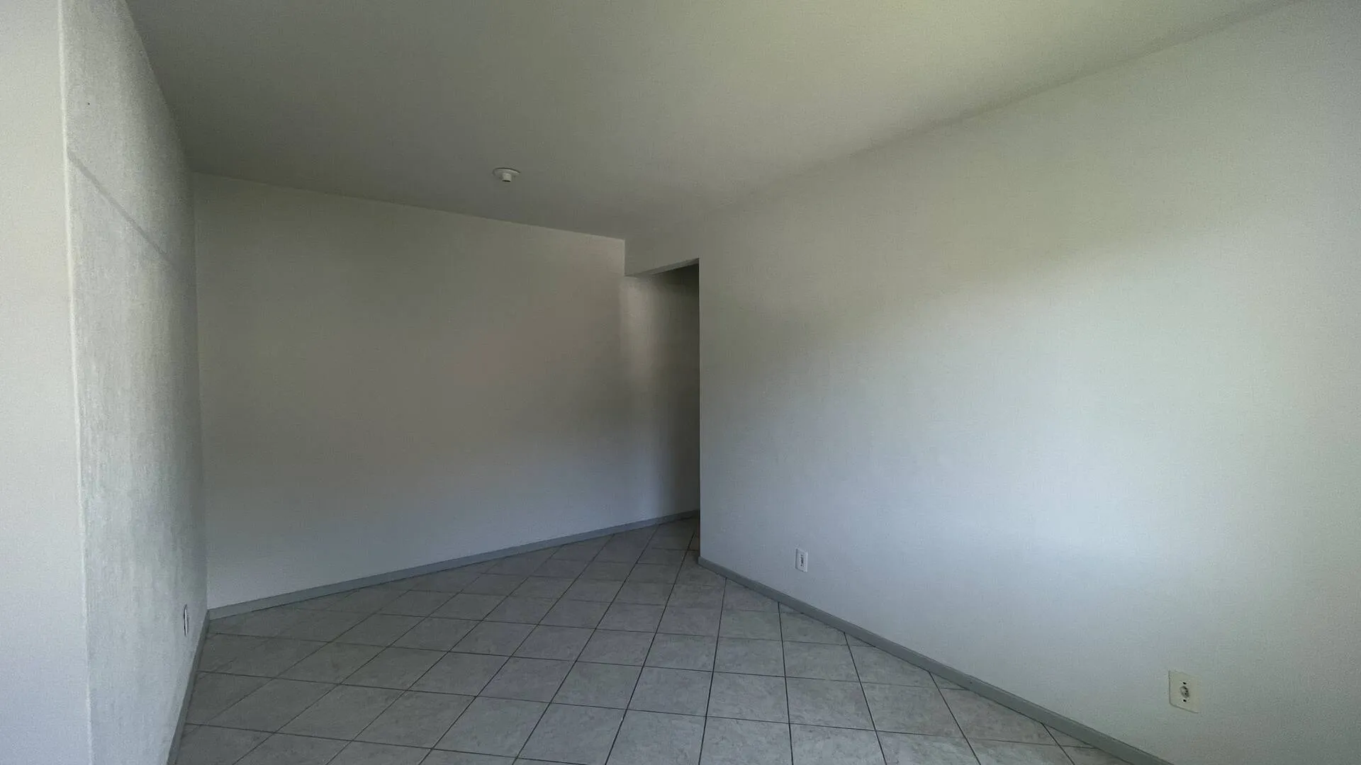 Imagem Apartamento 2 dormitórios locação Anual Canasvieras