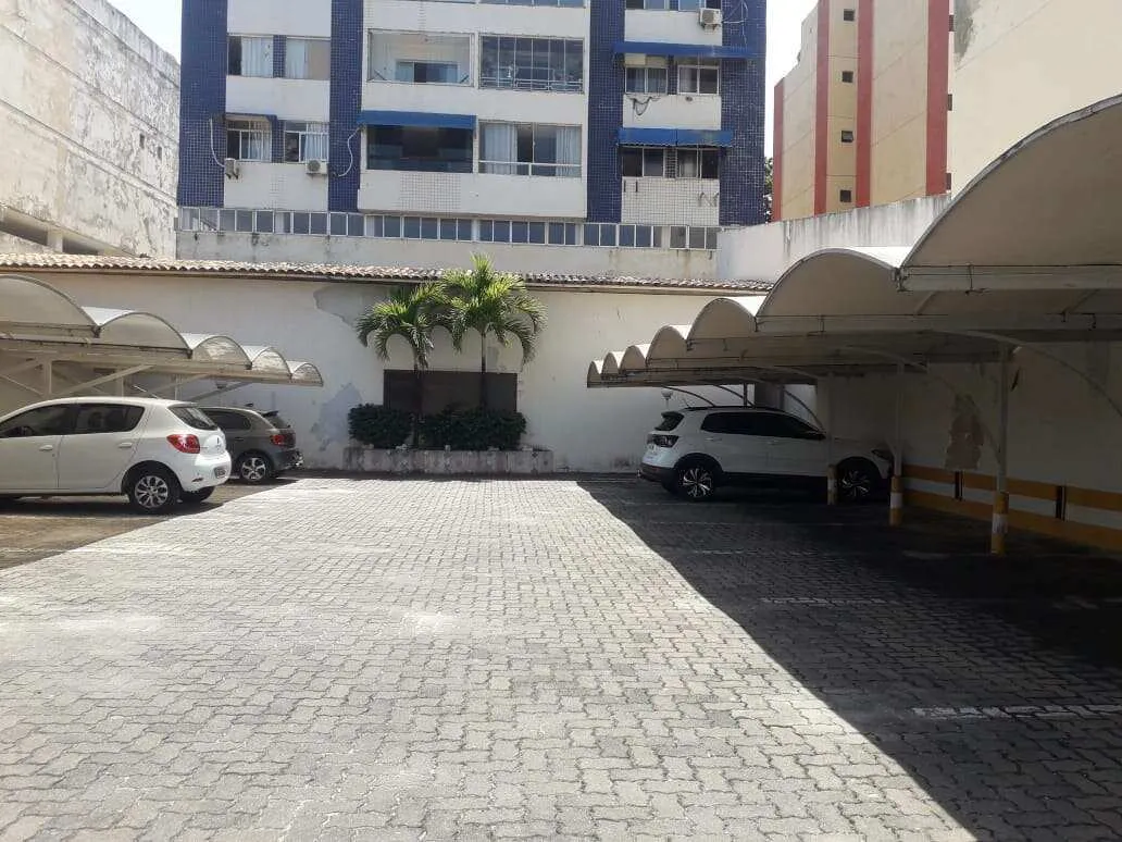 Imagem Terreno para venda em Salvador, Costa Azul, 700m2