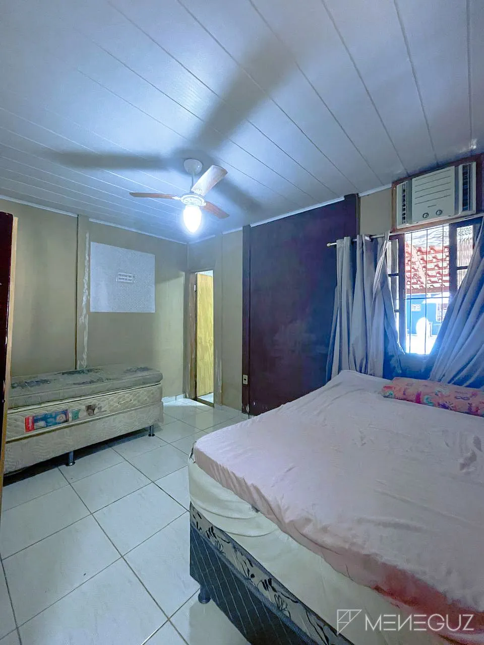 Imagem CASA A VENDA EM SETIBA, COM AMPLA ÁREA VERDE A POUCOS METROS DO MAR