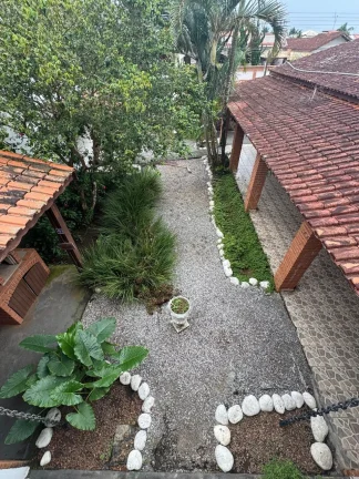 Imagem Casa 7 Dormitórios à Venda com Possibilidade de Permuta ? Balneário Oásis, Peruíbe