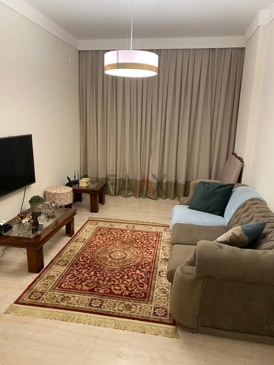 Foto do imóvel Apartamento no Golden Garden com 2 Quartos, 1 Suíte e 2 Vagas no Centro