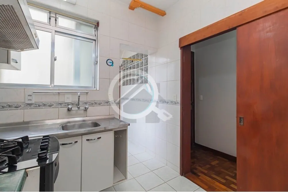 Imagem Amplo apartamento à venda em localização privilegiada, no bairro Rio Branco, - em Porto Alegre. D...