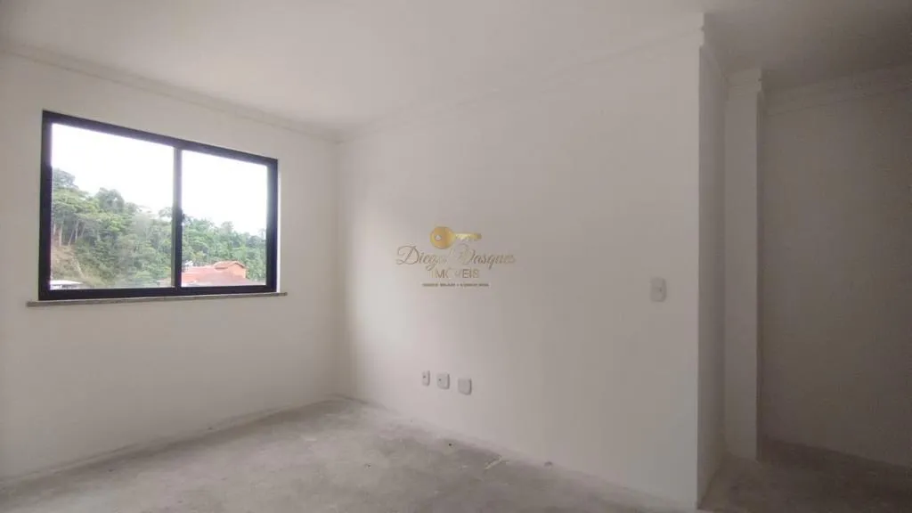 Imagem Cobertura para Venda em Teresópolis / RJ no bairro Agriões