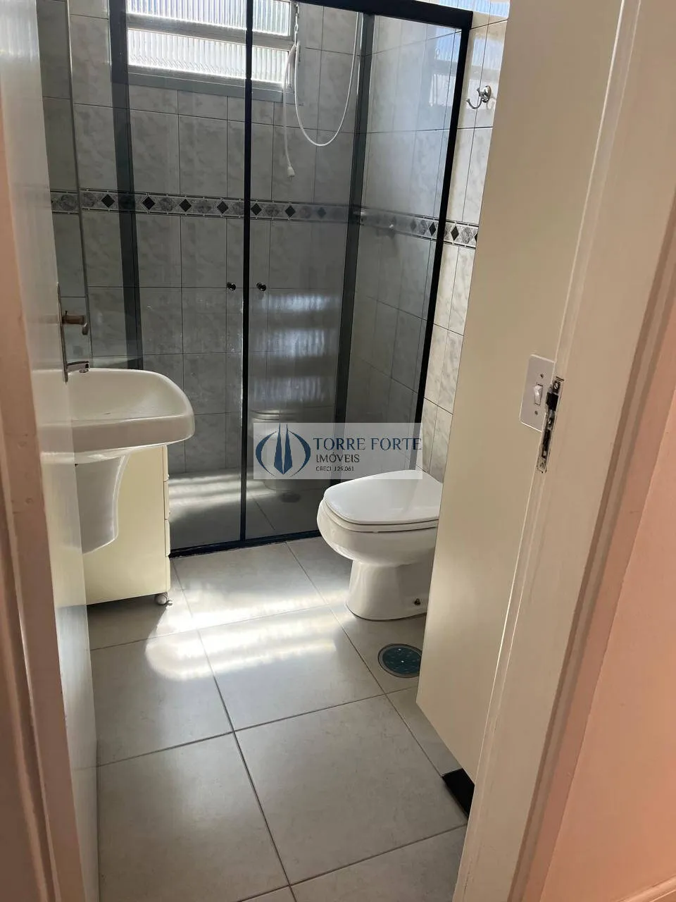 Imagem Apartamento espaçoso, com 75 m² com 2 dormitórios com excelente localização