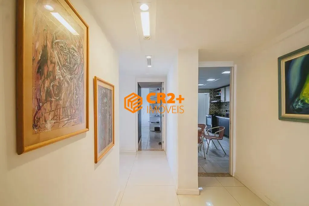 Imagem Cobertura a Venda 400m² com 4 Quartos, 2 Suítes + Dce e Piscina a Beira Mar - PO