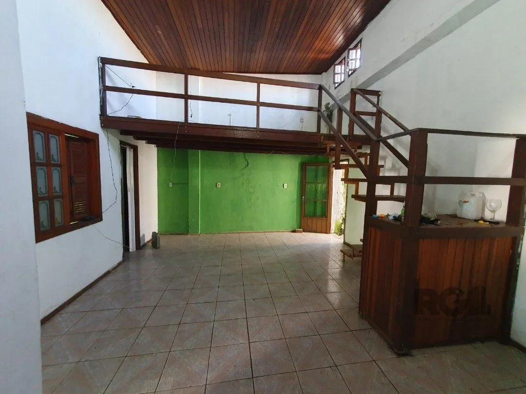 Imagem Casa 2 dormitórios próximo shopping Canoas