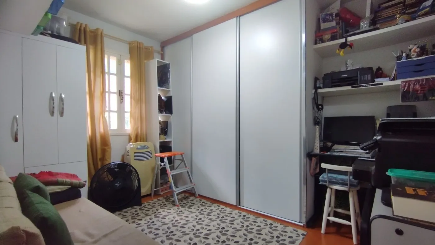 Imagem Casa em Condomínio para Venda em Teresópolis / RJ no bairro Caxanga