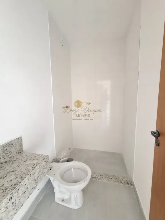 Imagem Casa em Condomínio para Venda em Teresópolis / RJ no bairro Albuquerque