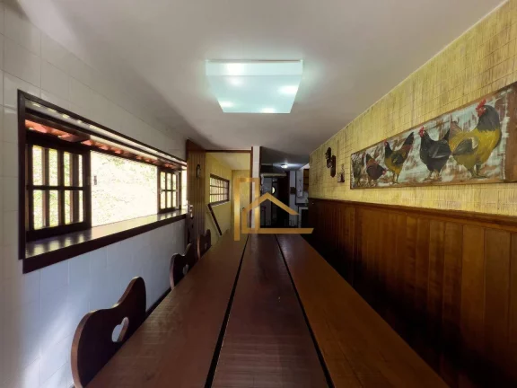 Imagem Casa com 4 suítes, vista livre para as montanhas e lazer completo - A 12 minutos do centro de Teresópolis