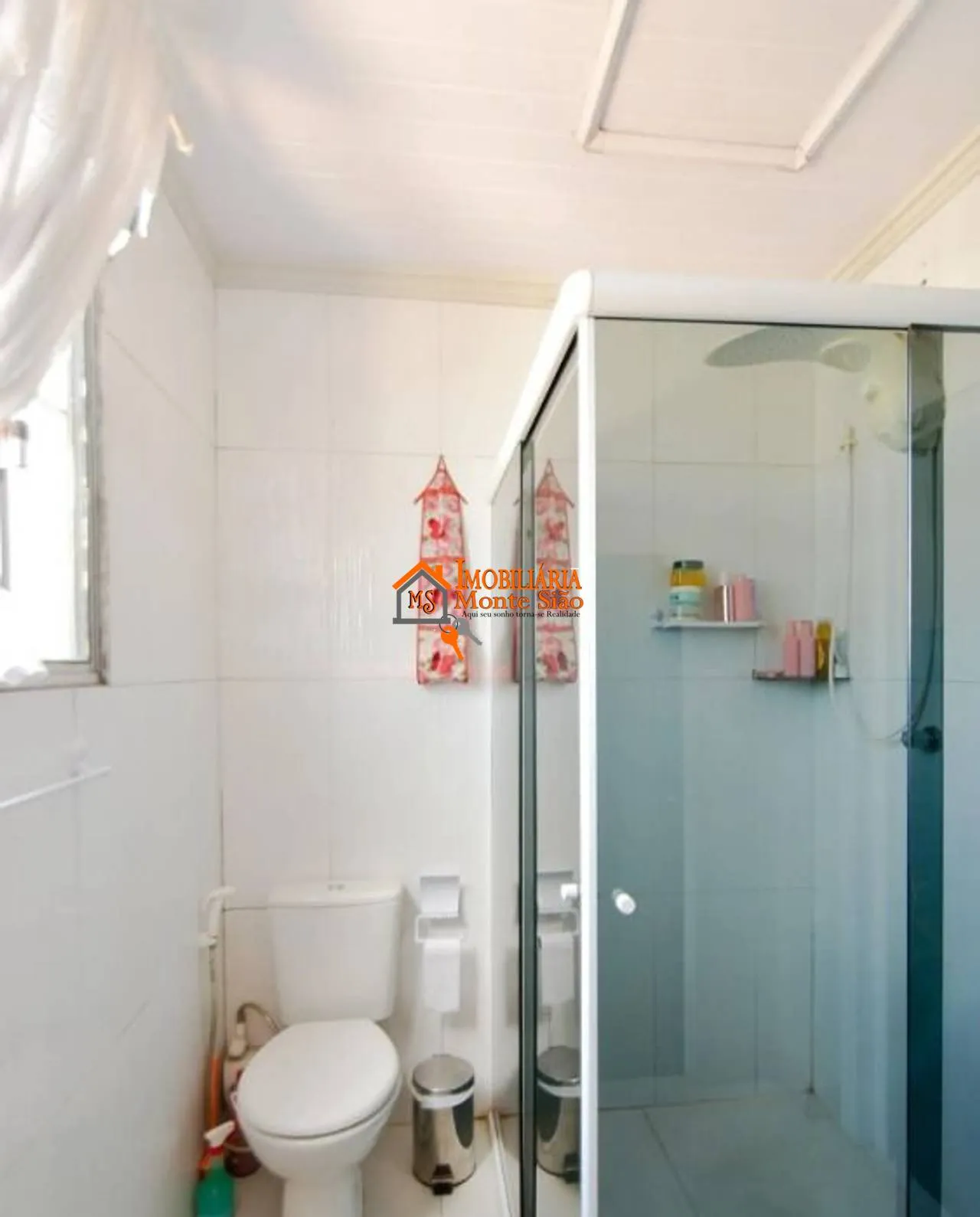 Imagem Sobrado com 3 dormitórios à venda, 266 m² por R$ 600.000 - Jardim Paraventi - Guarulhos/SP