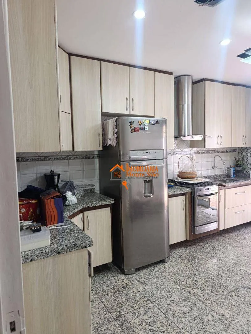 Imagem Casa com 3 dormitórios para alugar, 90 m² por R$ 5.600,00/mês - Vila Bremen - Guarulhos/SP