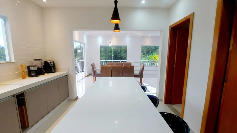 Imagem Casa à venda, 223 m² por R$ 1.400.000,00 - Albuquerque - Teresópolis/RJ