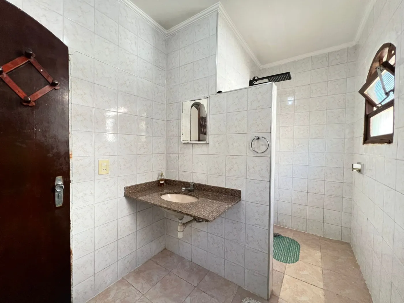 Imagem Casa para Venda em Praia Grande, Real, 2 dormitórios, 1 suíte, 2 banheiros, 2 vagas