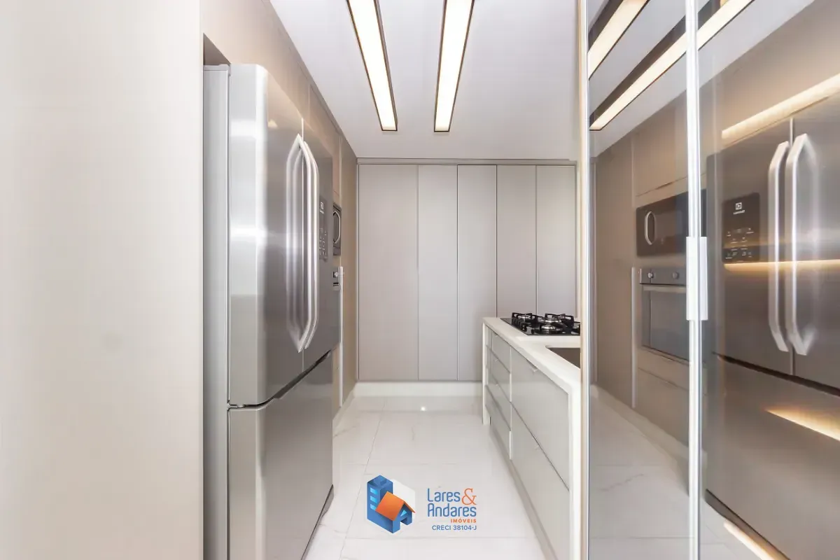 Imagem Cobertura para venda em Bosque da Saúde com 3 quartos, sendo 3 suítes, 174m²