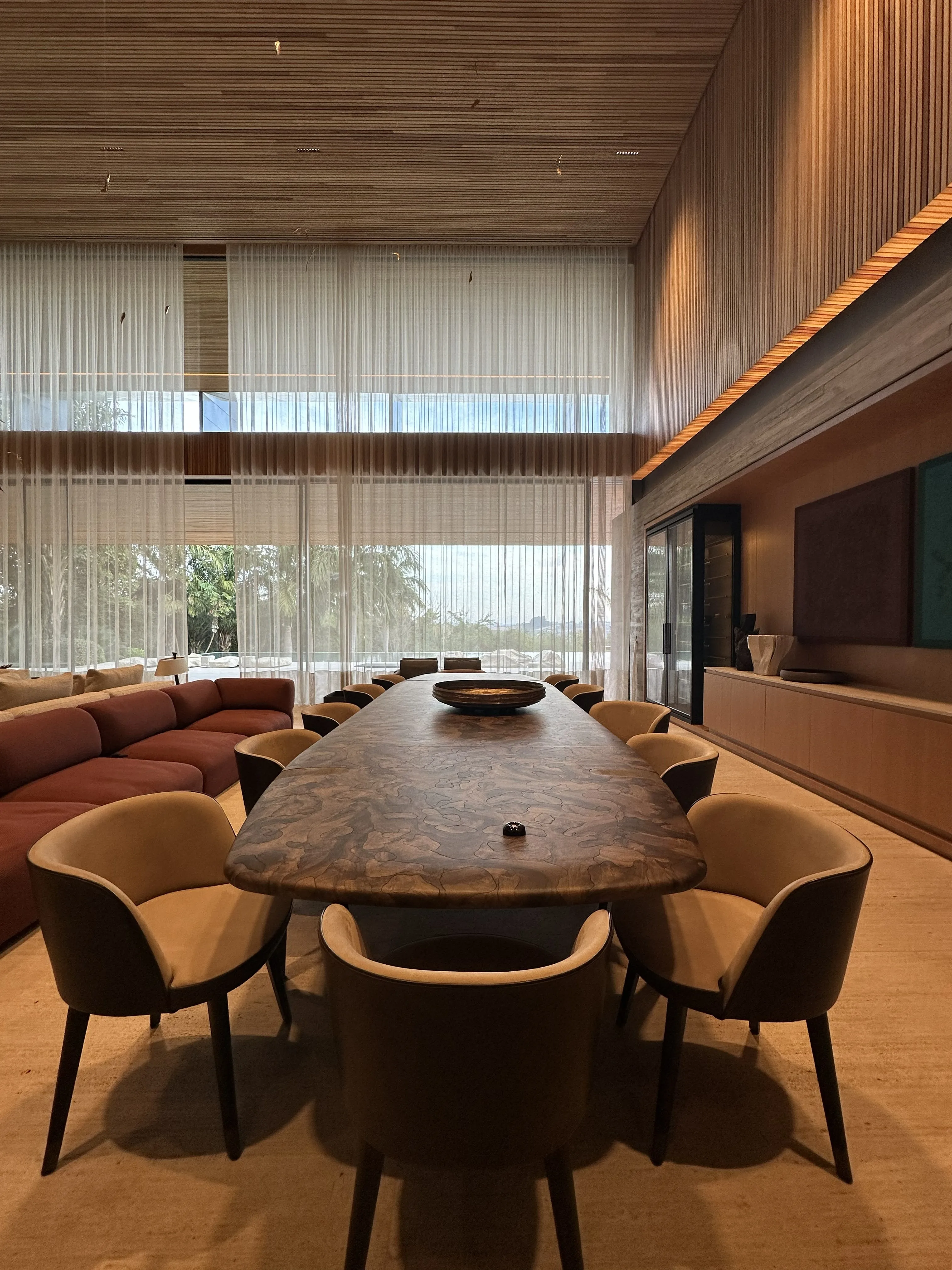 Imagem Casa de altíssimo padrão à venda na Fazenda Boa Vista, Porto Feliz, com 10 suítes, 2.600 m², cinema, piscina, beach tennis e projeto de Felipe Caboclo