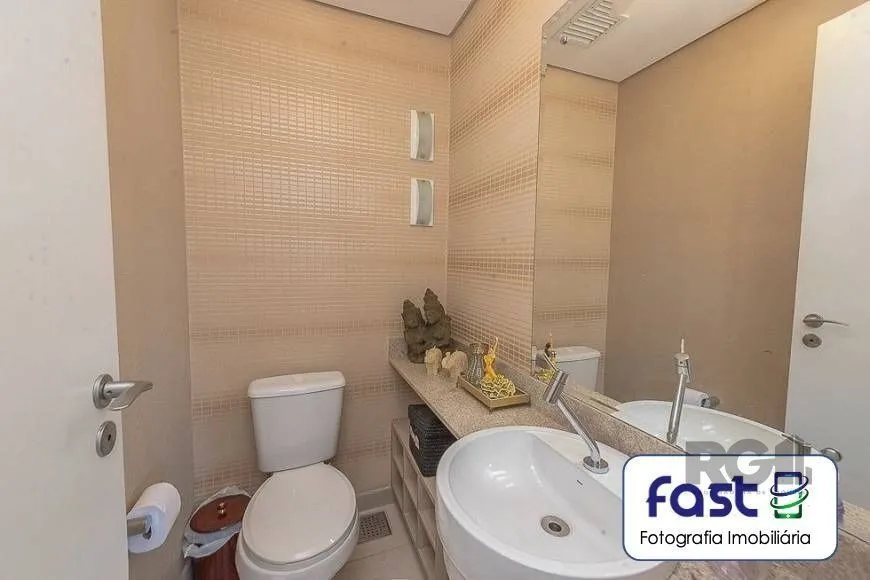 Imagem Vende Excelente Apartamento no Bairro - Jardim do Salso - Porto Alegre