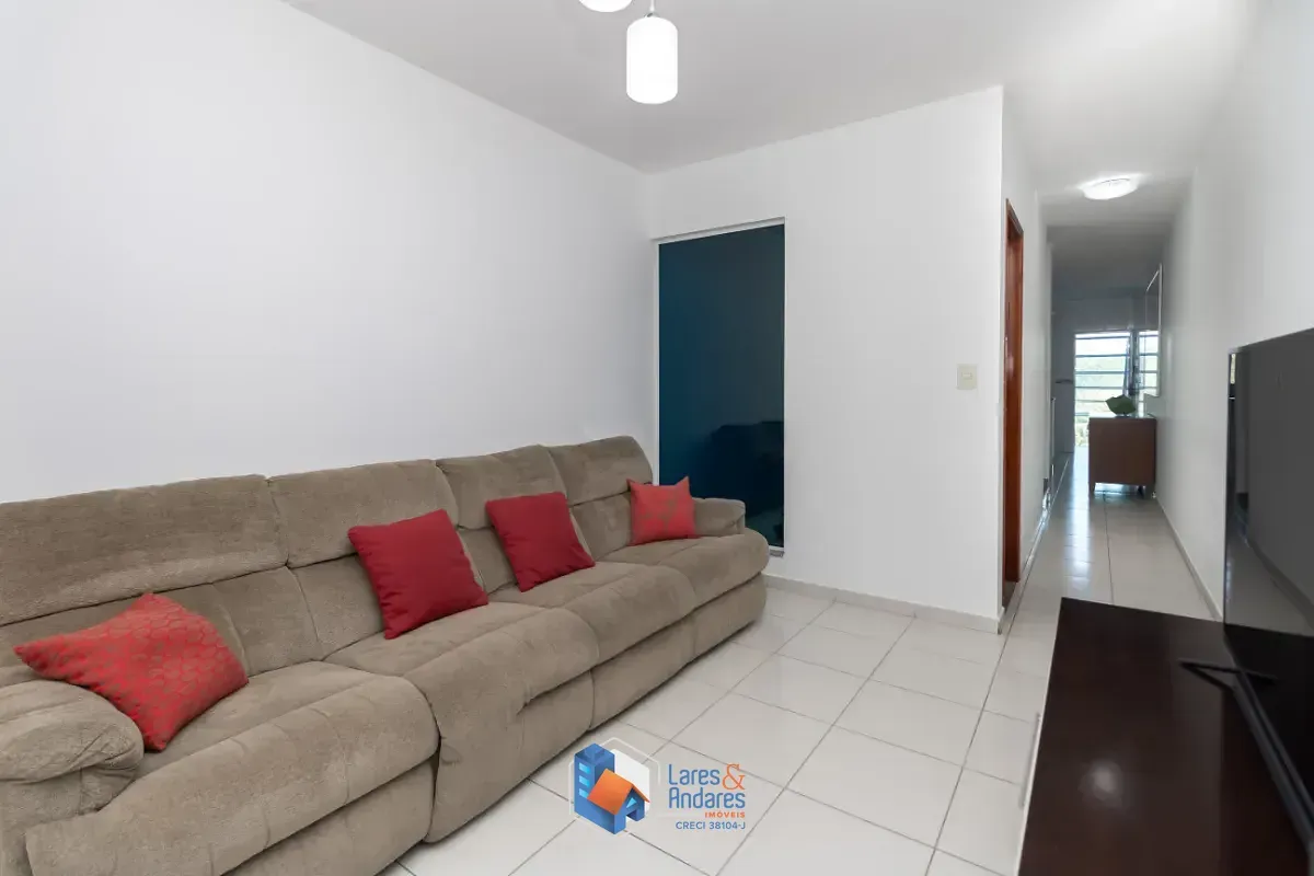 Imagem Sobrado para venda em Jardim Nossa Senhora do Carmo com 3 quartos, sendo 1 suíte, 152m²