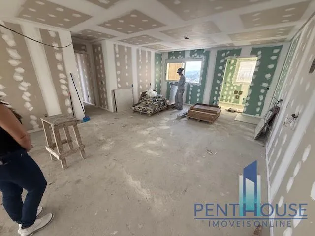 Imagem Apartamento Quadra Mar para Venda em Balneário Camboriú, CENTRO, 4 dormitórios, 4 suítes, 5 banheiros, 4 vagas