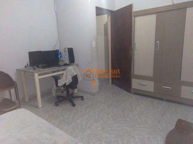 Imagem Casa com 3 dormitórios à venda, 900 m² por R$ 742.000,00 - Água Azul - Guarulhos/SP