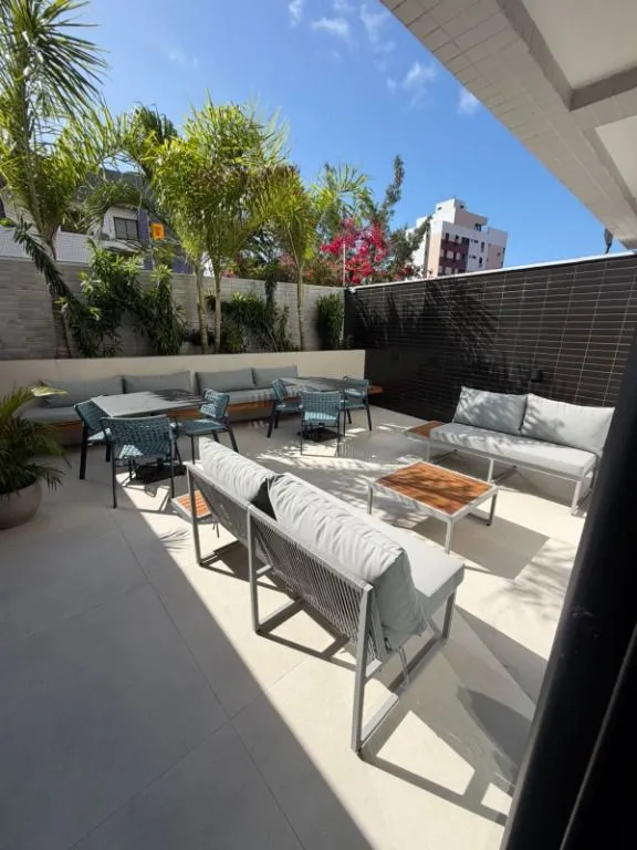 Imagem Apartamento de 72 m² em Manaíra, a 350 m da praia, com 2 quartos, suíte, varanda e condomínio completo.