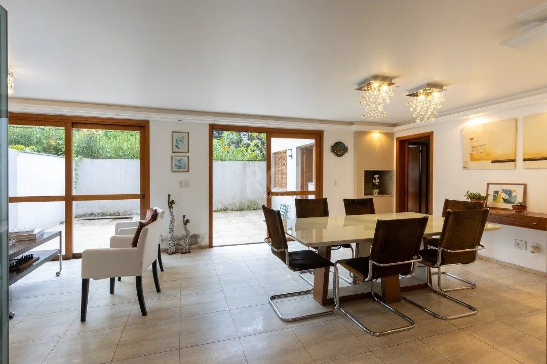 Imagem Casa Condominio para Venda - 334.56m², 4 dormitórios, sendo 1 suites, 2 vagas - Jardim Isabel