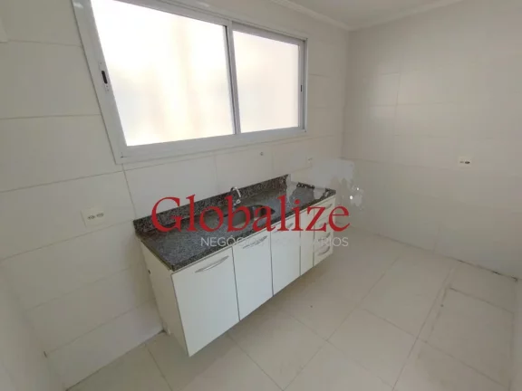 Imagem Sobrado a venda com 2 suítes, 2 vagas churrasqueira e piscina por R$515.000,00 no bairro da Vila Belmiro.