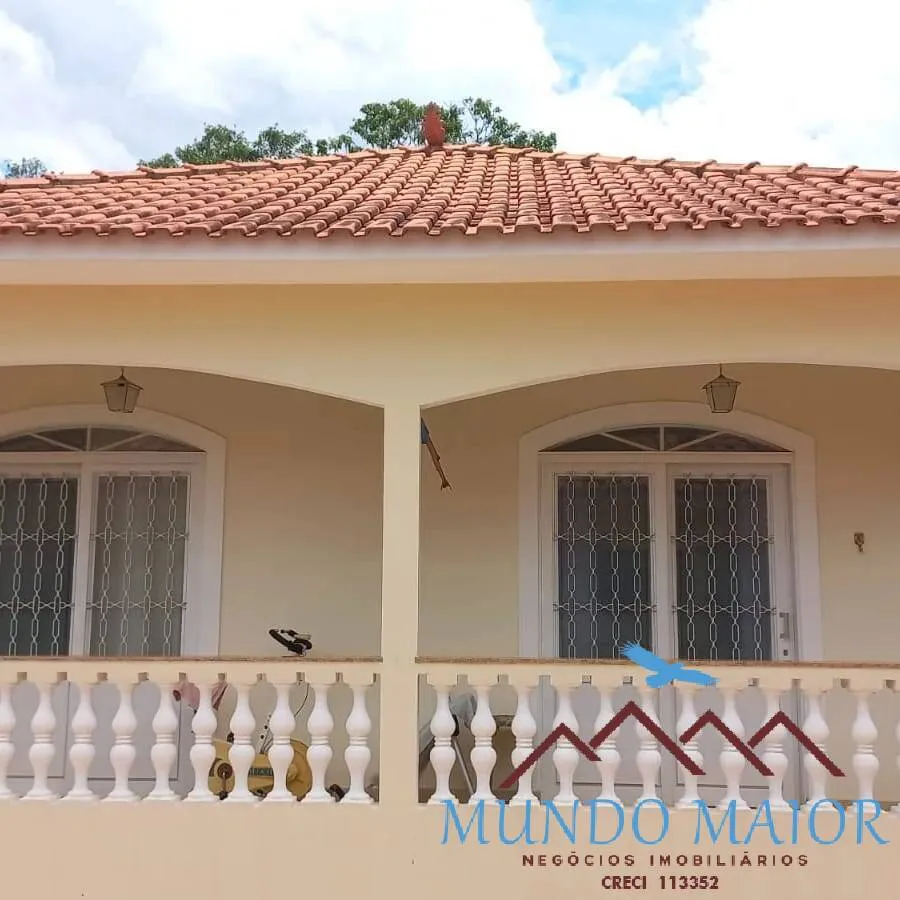 Casa com 3 Quartos e 1 banheiros e 1 suite + Edicula 360 m² R$ 900.000.00