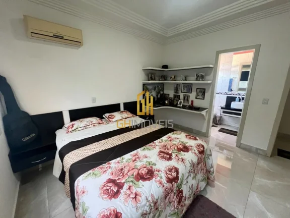Imagem GH1962

O sobrado possui 

- 3 suítes plenas (sendo 1 com sacada)
- Sala 3 ambientes 
- Cozinha ame...