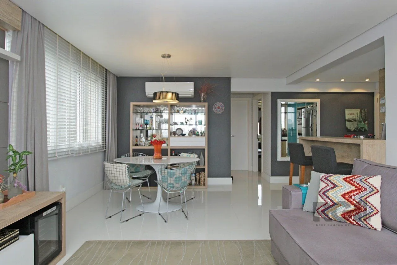 Imagem Apartamento com 77,00m² privativos, bairro Passo D´areia, Porto Alegre/RS